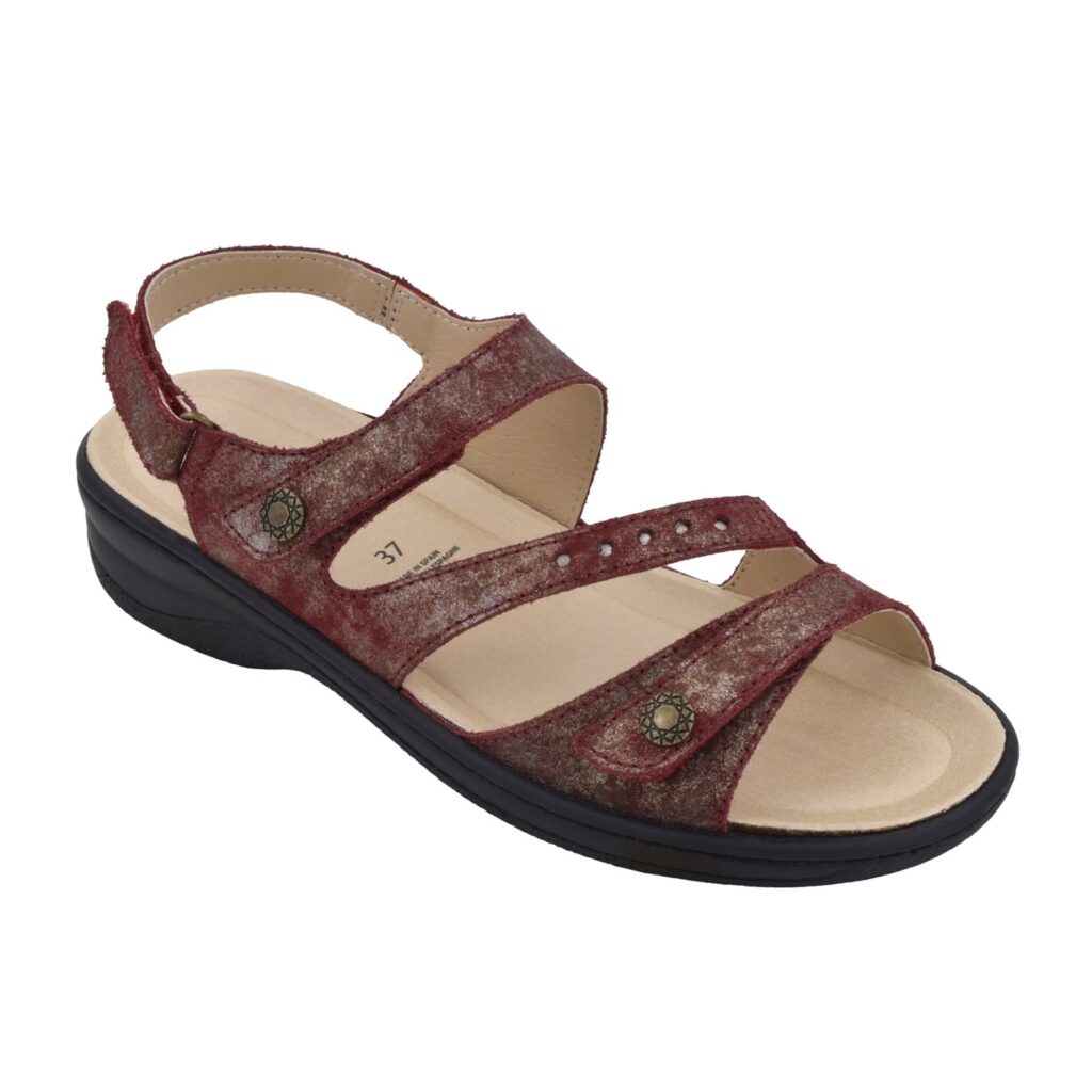 Biotime Women's Finley Sandals - Burgundy