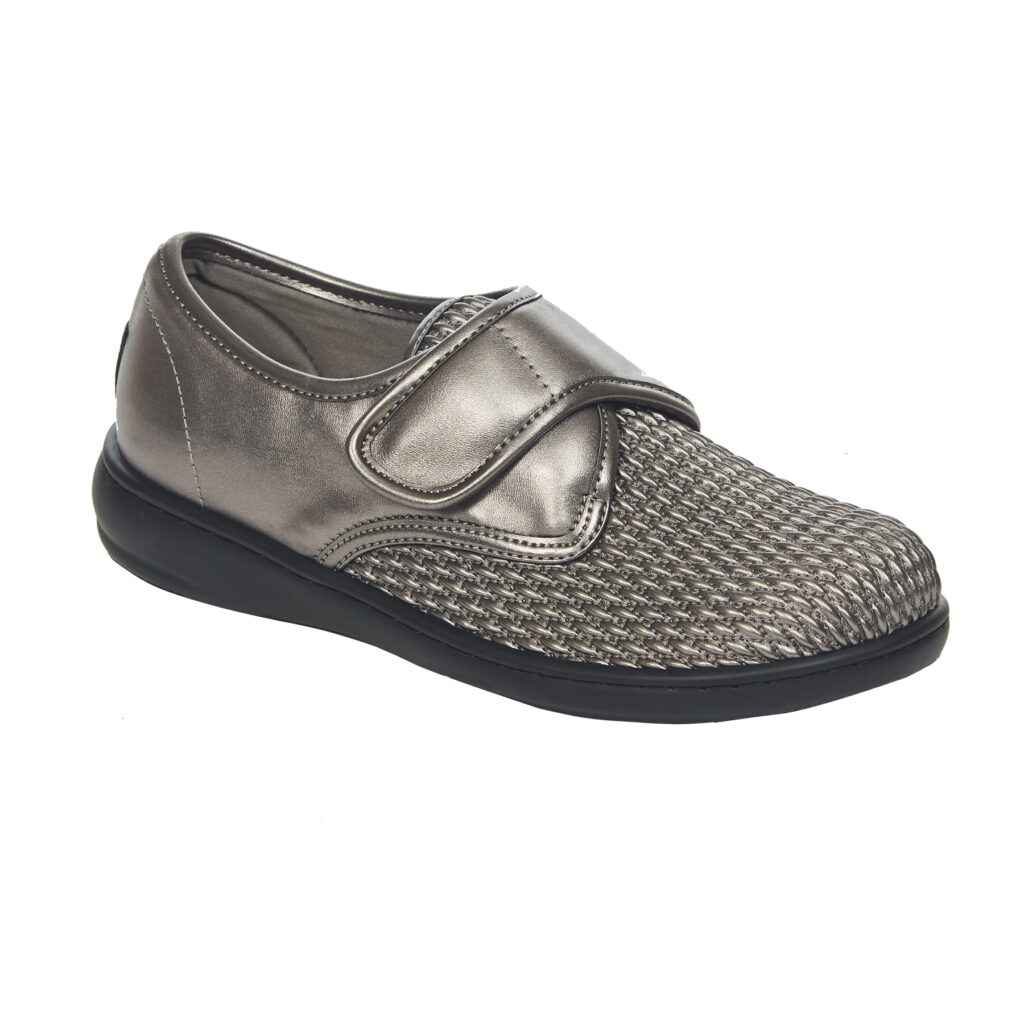 Biotime Women's Dacey Shoes