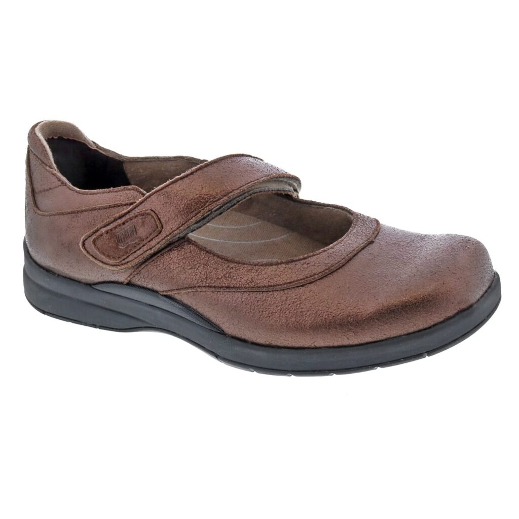 Drew Women's Endeavor Shoes - Brown