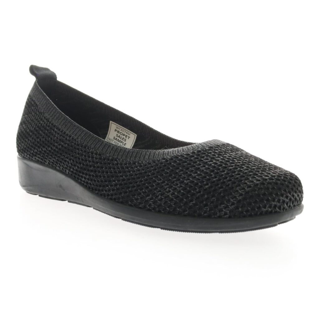 Propet Women's Yen Shoes - Black