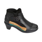 OrthoFeet Women's Emma Boots — 6