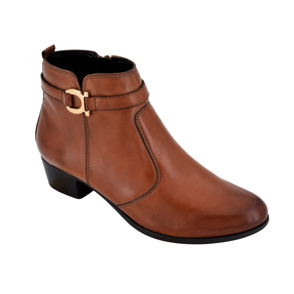Biotime Women's Arisa Boots - Cognac