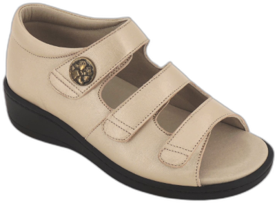 Biotime Women's Kaitlyn Sandals - Champagne